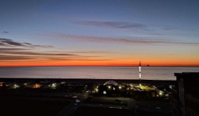 Ena Sunrise Summerland